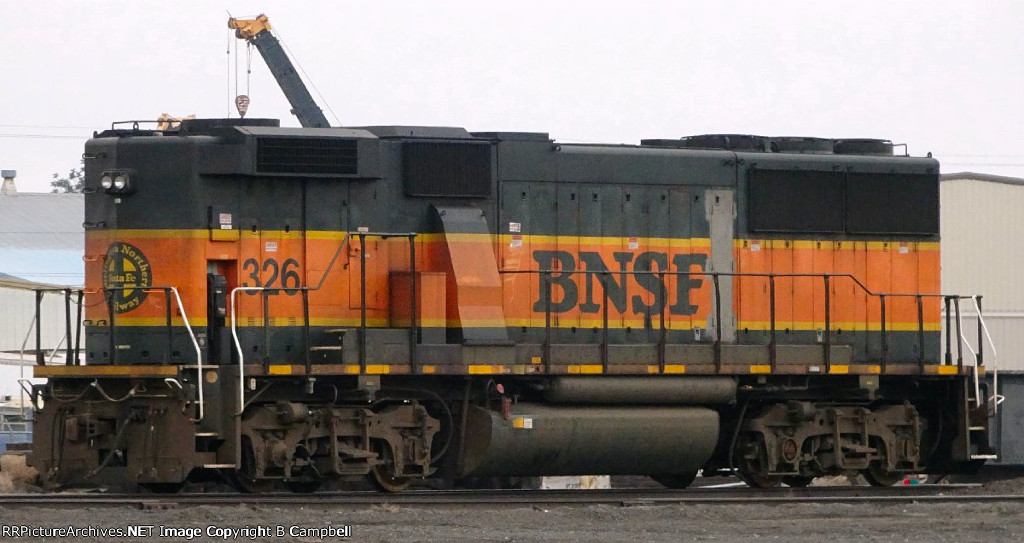 BNSF 326